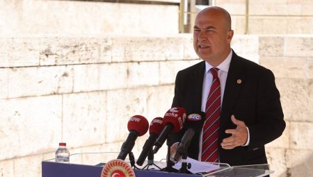 CHP’li Murat Bakan’dan THK Rektörü Ünsal Ban Soruları